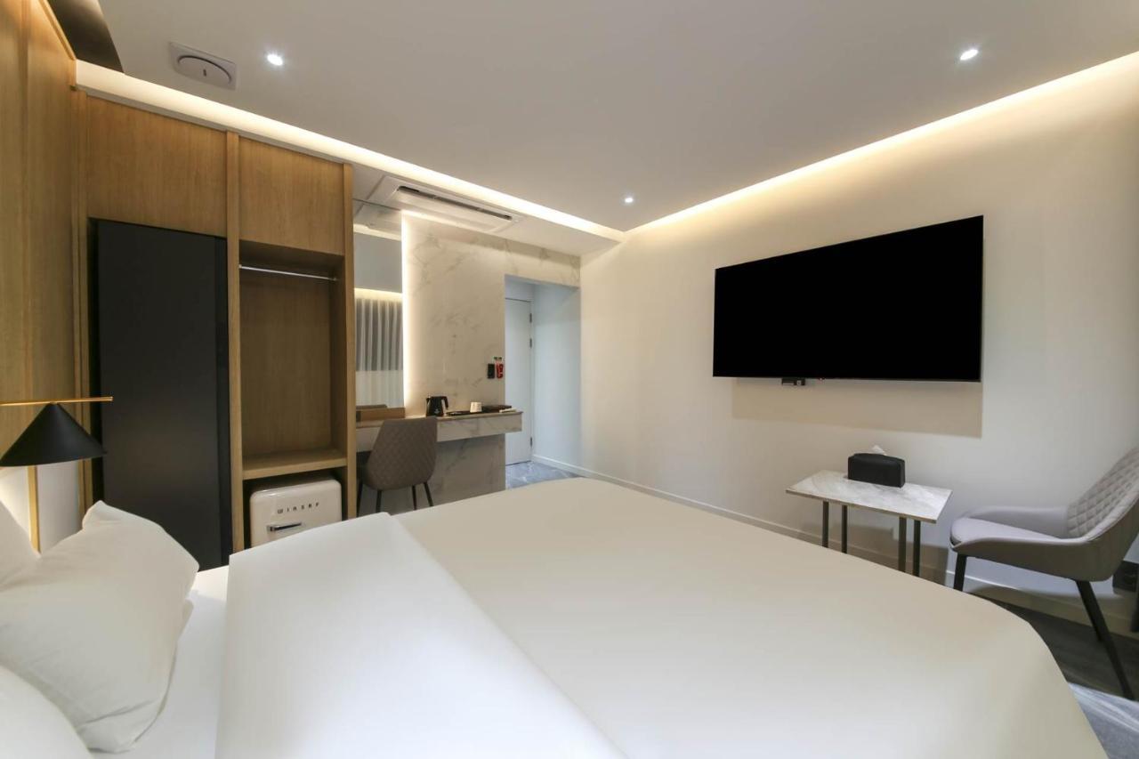 Brown Dot Hotel Pyeonghwa Plaza Mokpo Eksteriør bilde